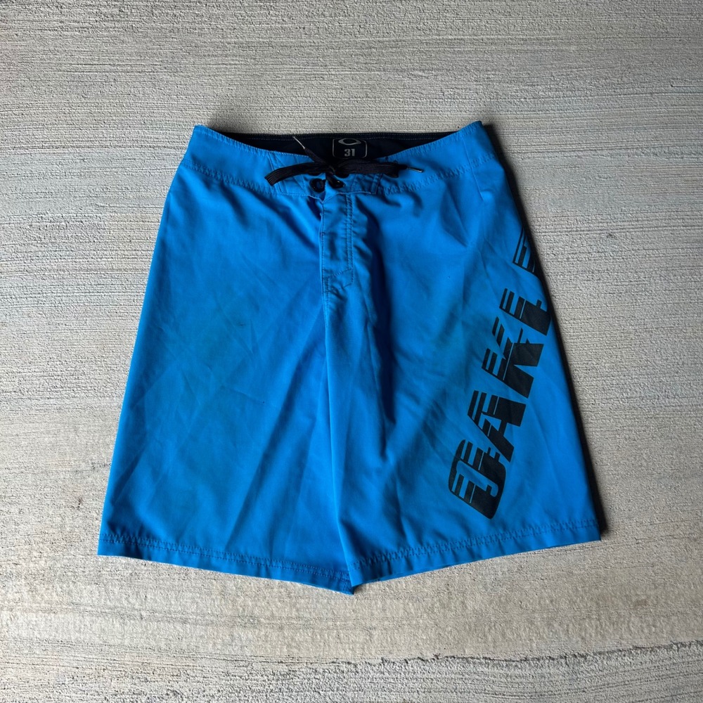 Vintage 2000s Y2K Oakley men's 31 board shorts